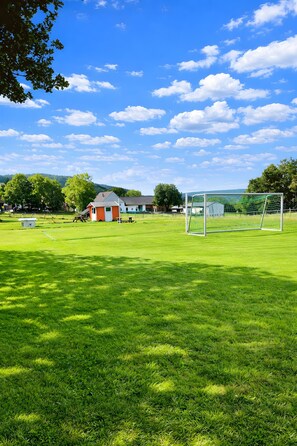 Sportplatz