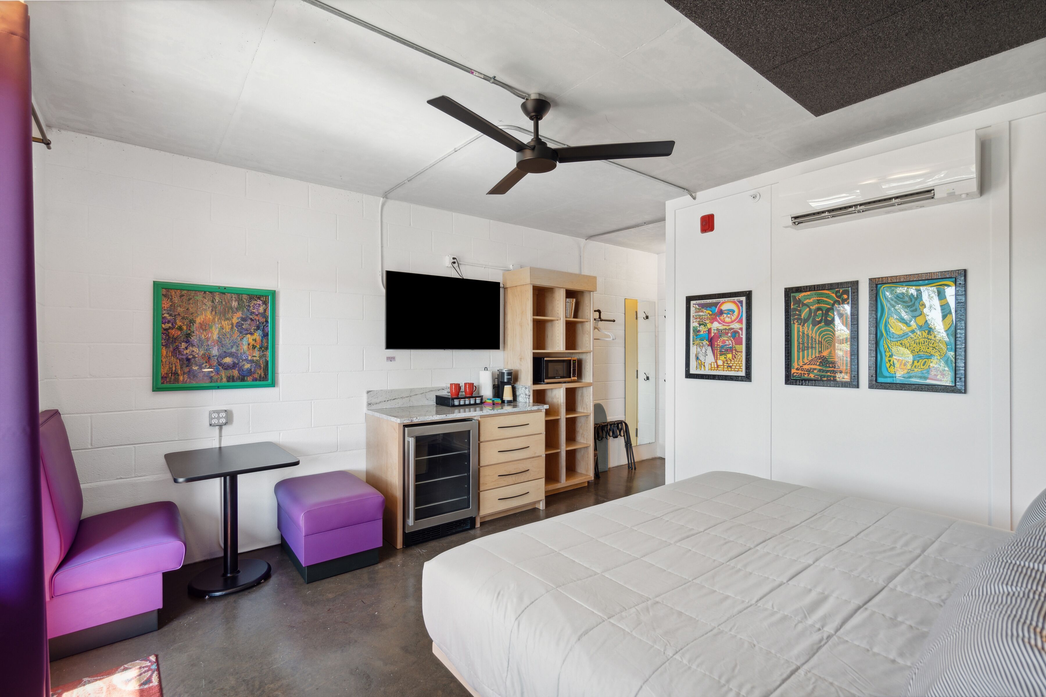 1 habitación, tabla de planchar con plancha, wifi y ropa de cama 