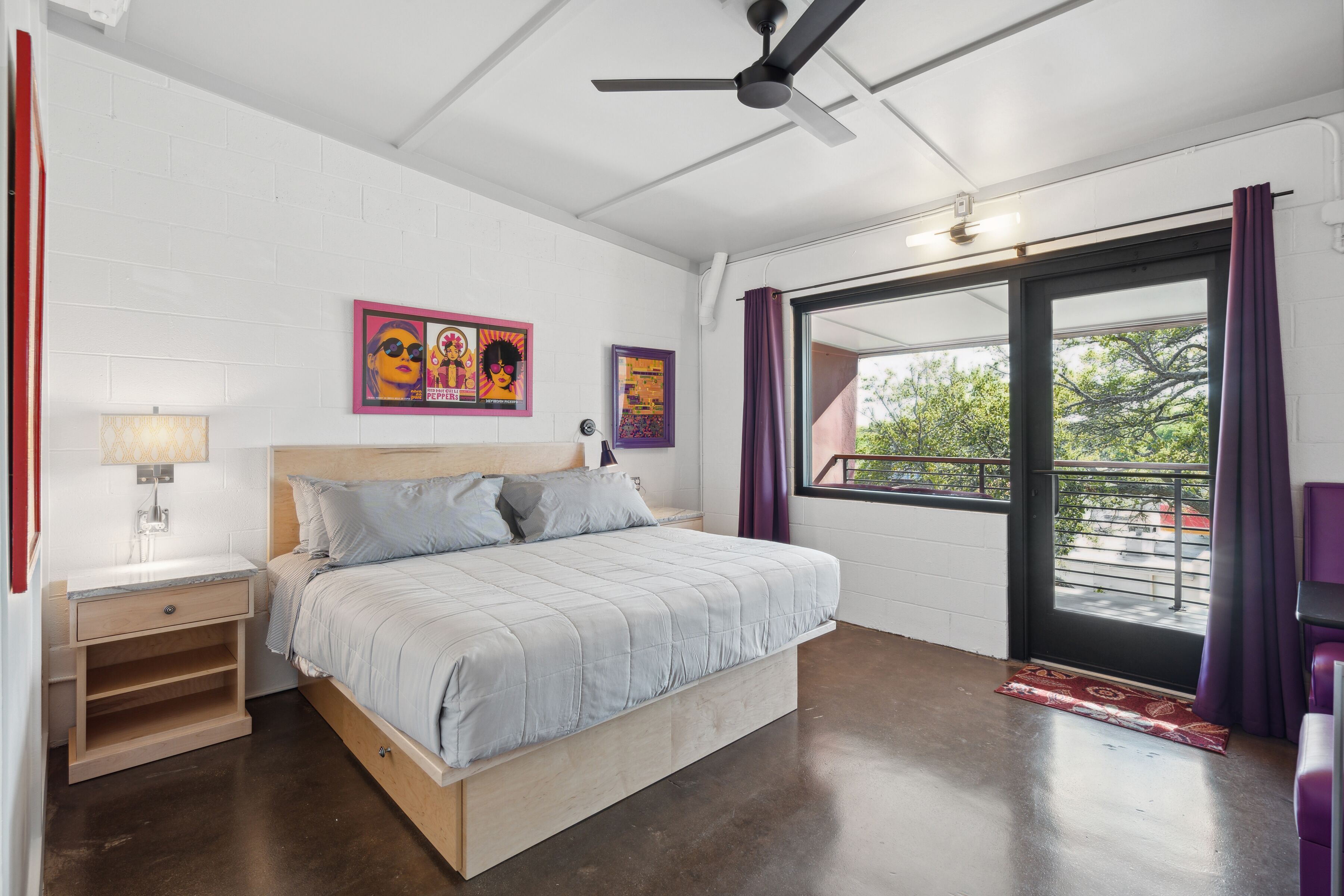 1 dormitorio, tabla de planchar con plancha, wifi y ropa de cama