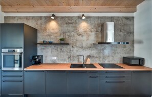 Frigorifero, forno, lavastoviglie, macchina per tè/caffè