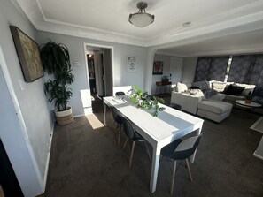 40-inch Smart TV with digital channels, Netflix, Hulu