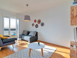 TV - Apartment Sunce by Interhome (Trogir)