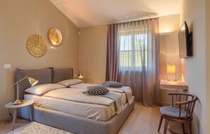 3 slaapkamers, een kluis op de kamer, reisbedje, gratis wifi