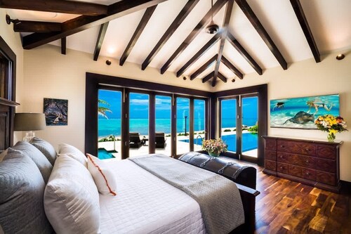 Stepping Stone 4 BR East End Luxury Oceanfront