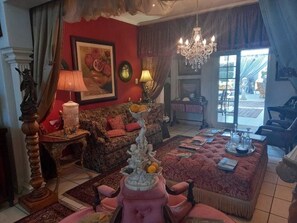 منطقة الاستقبال