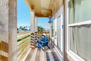 Property grounds - Shared Pool, Pet Friendly, Water View (Port Aransas)