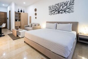 Strykejern/-brett, wi-fi (inkludert) og sengetøy