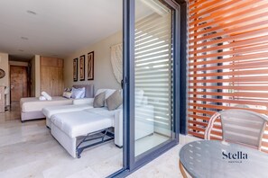 Interior - Studio, Rooftop Pool, Gym, near 5th Ave and Beach (Playa del Carmen)