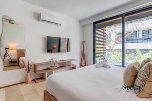 Ferros/tábuas de passar roupa, Wi-Fi de cortesia, roupa de cama