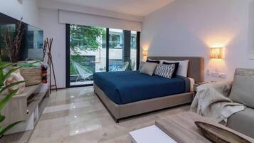 Desk, iron/ironing board, free WiFi, bed sheets