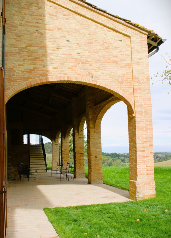 Terrace/patio - Villa Finetta - Tabiano Castello Country Villas (Salsomaggiore Terme)