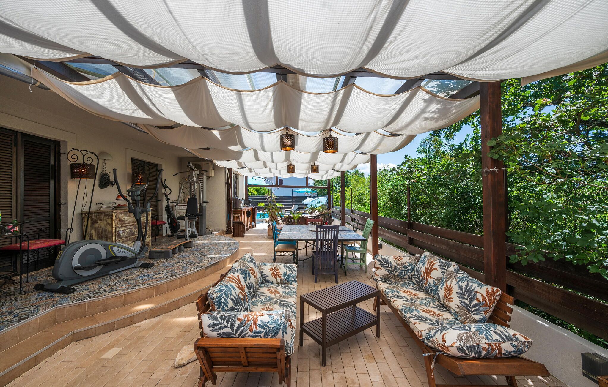 Restauration extérieure