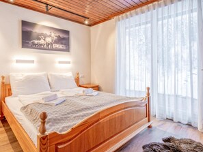 4 soverom og internettilgang