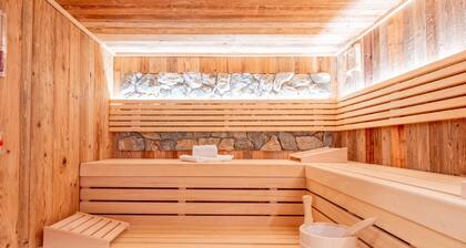 Spacious detached home with in-house sauna