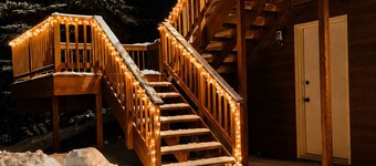 Mountain Cabin with Full Game Room