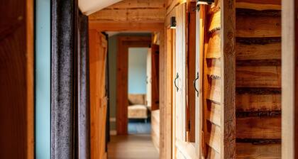 Family-friendly farmhouse with stables