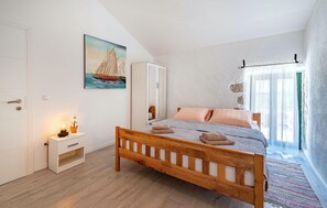 6 habitaciones, cuna de viaje, wifi gratis y ropa de cama 