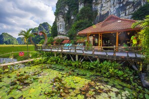 Living area - Lotus Field Homestay (Hoa Lu)