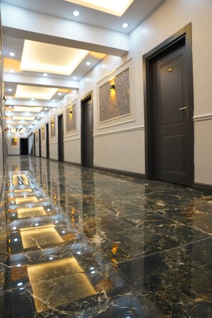 ลานระเบียง/นอกชาน