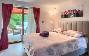 4 chambres, lit parapluie, Wi-Fi gratuit, draps fournis