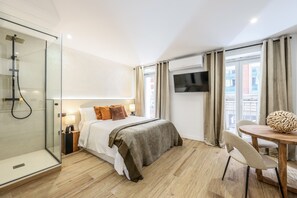 1 bedroom, iron/ironing board, free WiFi, bed sheets - Comfortable loft in downtown center (P1C) (Madrid)