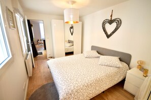 1 sovrum, strykjärn/strykbräda, gratis wi-fi och sängkläder