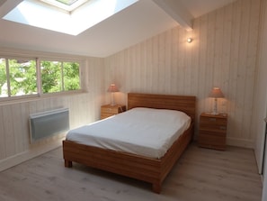 4 bedrooms, free WiFi