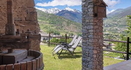 Appartement 'La Maison De Deni - Vista Castello' avec vue sur la montagne