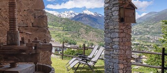 Apartment 'La Maison De Deni - Vista Castello' with Mountain View