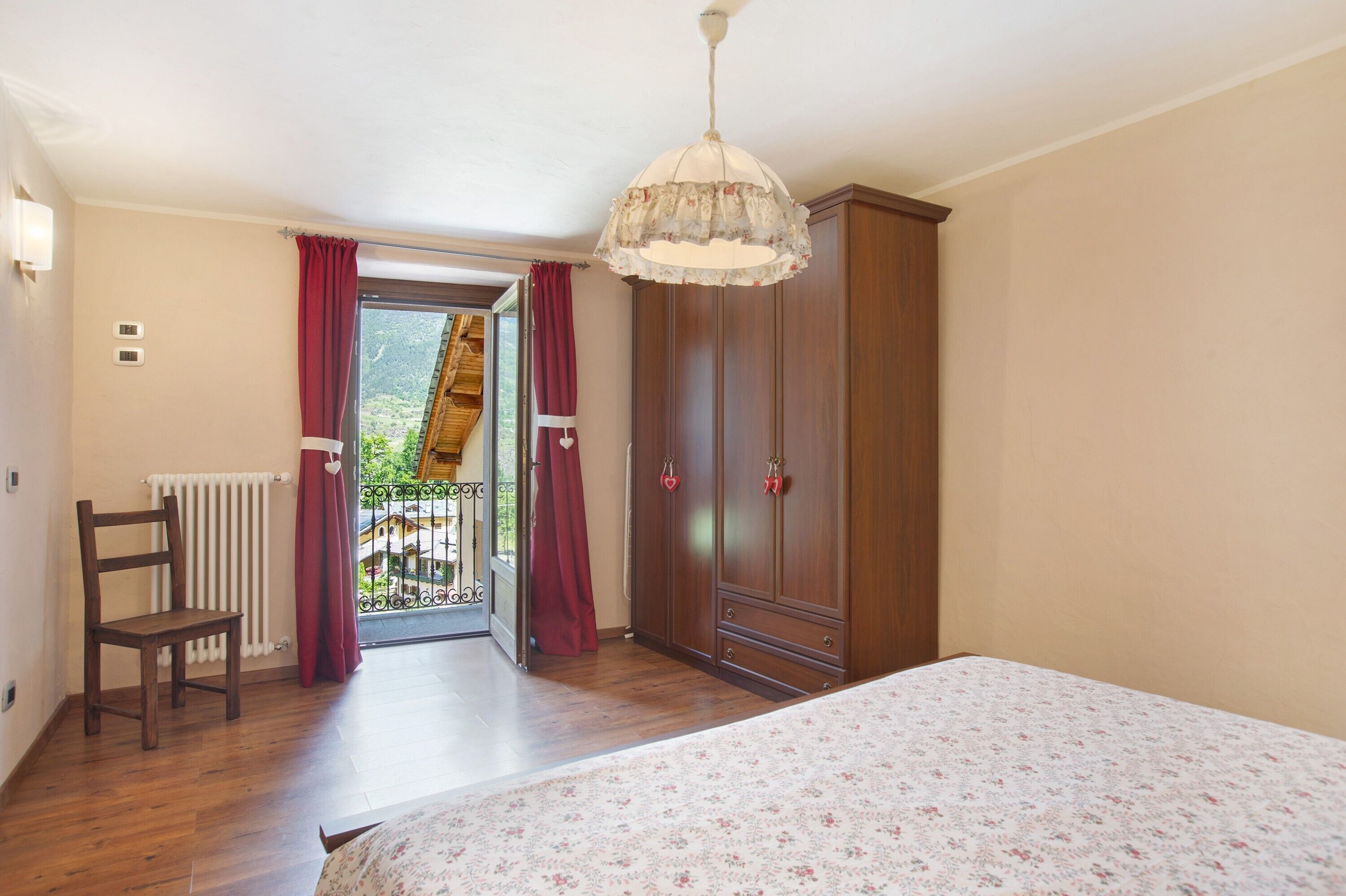 1 bedroom, free WiFi, bed sheets