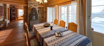 3 bedroom gorgeous home in Sjusjøen