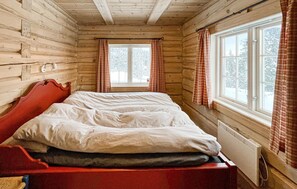 3 bedrooms, free WiFi - 3 bedroom gorgeous home in Sjusjøen (Sjusjøen)