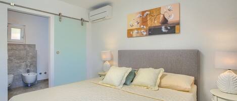 3 chambres, lit de bébé portatif, accÚs au Wi-Fi (inclus)
