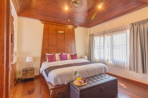 Deluxe Villa | 3 bedrooms, in-room safe, individually furnished, blackout drapes - Bali Haven 3BDR Private Pool Villa (Pattaya)