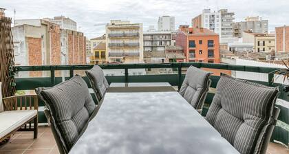 Apartment 'Calonge Beach' with Private Terrace, Balcony and Air Conditioning