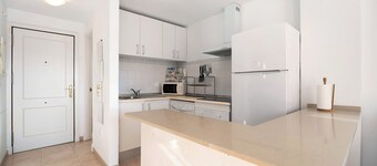 Apartment 'Apartamento Merce' with Private Terrace and Wi-Fi