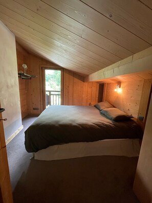 3 camere, Wi-Fi, lenzuola
