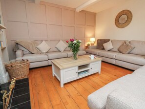 DVD player - Manor Farmhouse (Filey)