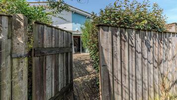 Enceinte de lâhĂ©bergement