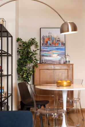 Interior detail - Marina Zeas Apartment by the sea (Piraeus)