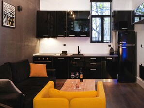 Kaffetrakter/tekoker og kjøkkenutstyr