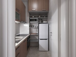 Microwave, coffee/tea maker, cookware/dishes/utensils - Fully Equipped Kolonaki Studio (Athens)