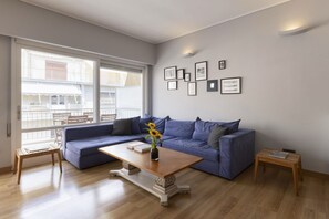 Living room - 3BR Top Floor APT in Pedion Areos (Athens)
