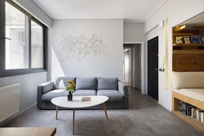 Living room - 3BR Top Floor APT in Pedion Areos (Athens)