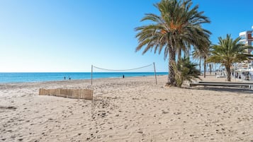 Tæt på stranden