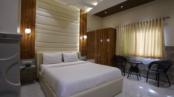 Kamar Deluks | 1 kamar tidur, meja kerja, ruang kerja ramah laptop, dan Wi-Fi