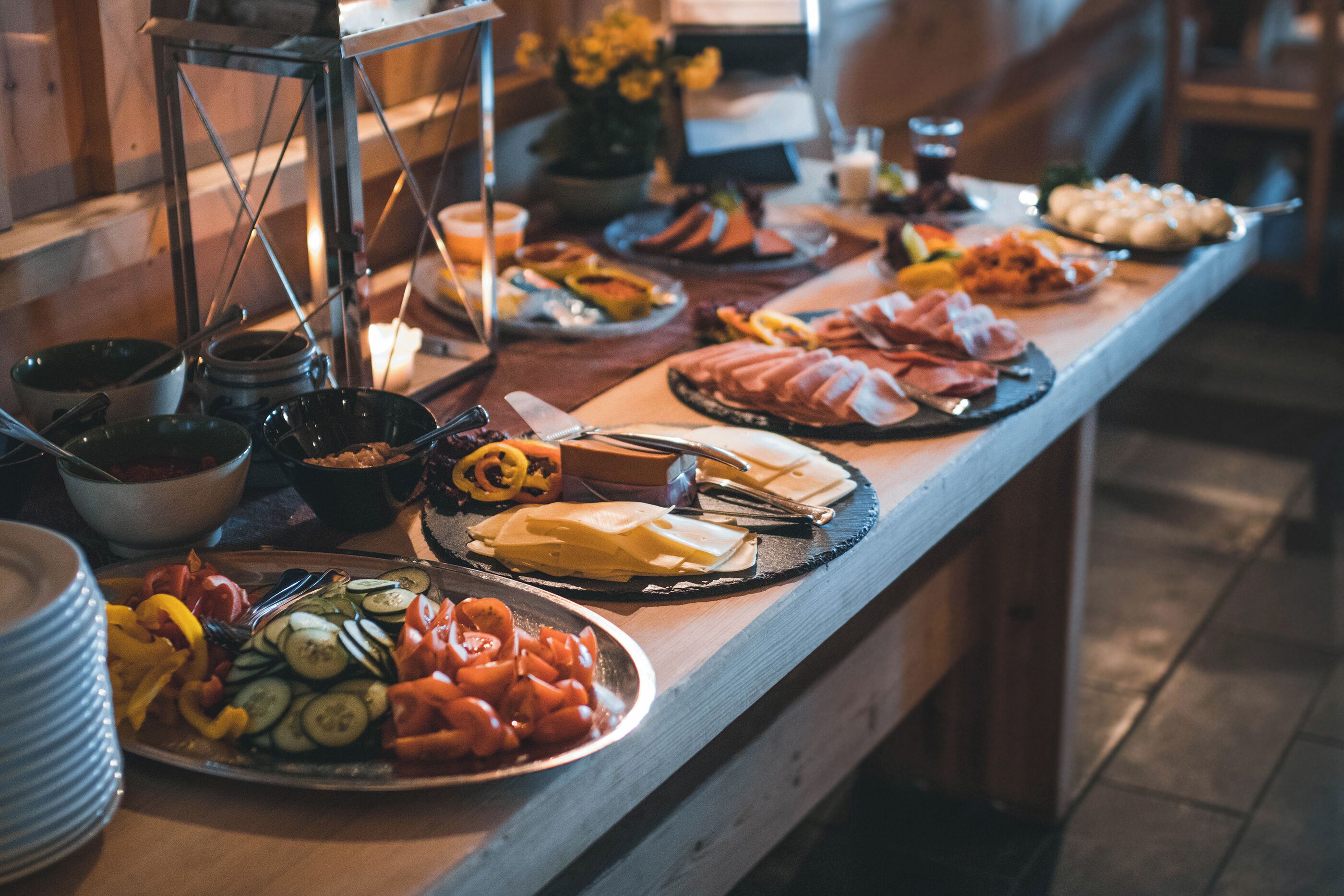 Ilmainen päivittäinen buffetaamiainen 