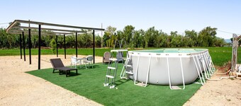 Villa 'De L'ebre' with Private Pool, Wi-Fi and Air Conditioning