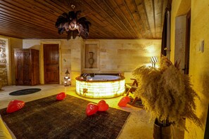 Jetted bathtub - Enjoy Stone Hotel  (Nevsehir)