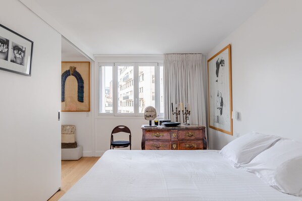 1 bedroom, WiFi, bed sheets